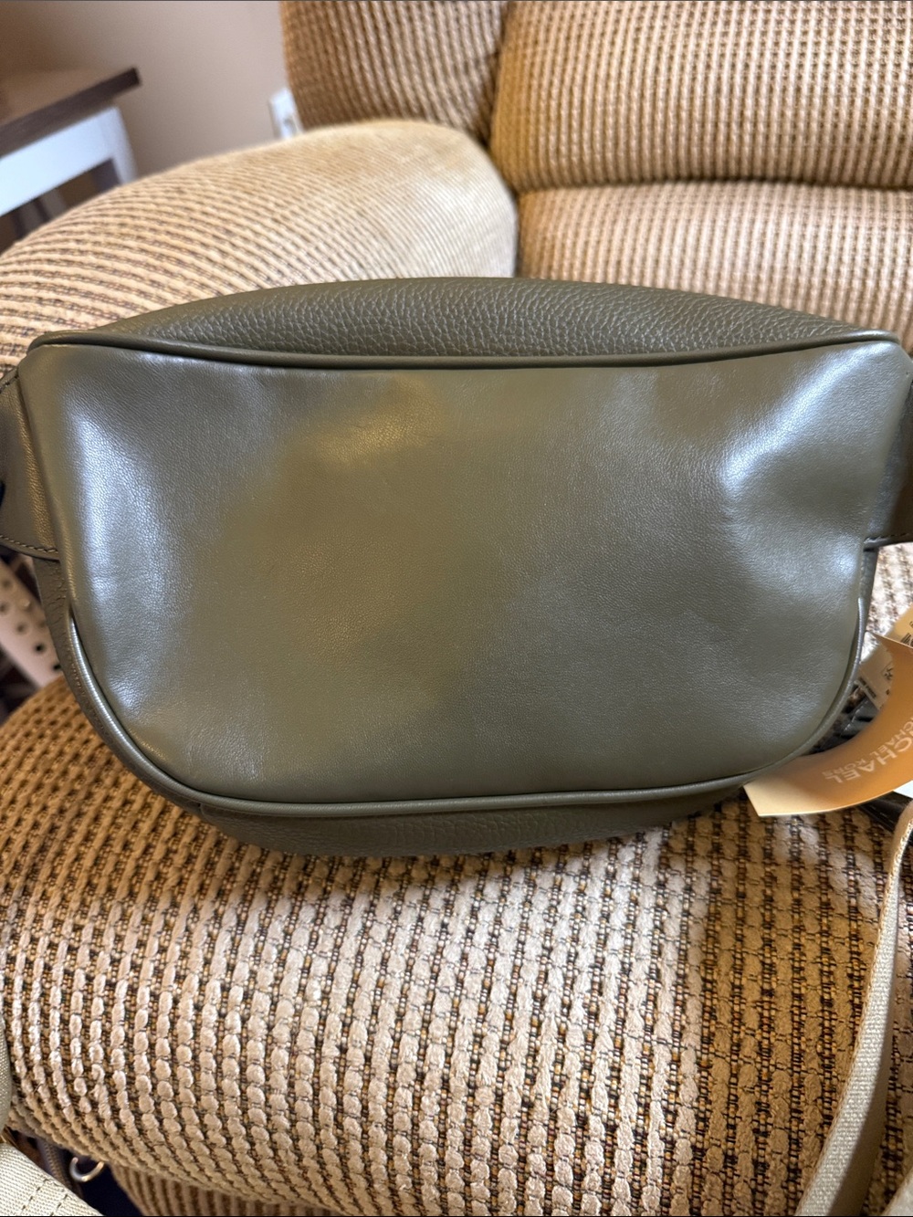 Michael Kors Olive Green Pebbled Leather Crossbody with Gold Hardware - Picture 4 of 6